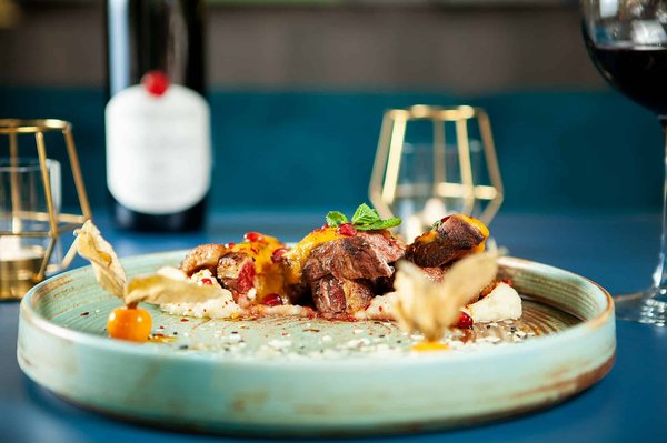 Peut-on trouver une croisière qui propose des cours de fabrication de pâtes artisanales en Italie?